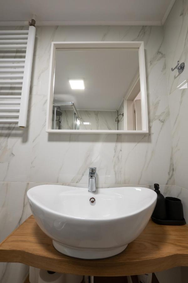 Ikos Central Spacious Apartment Thessaloniki Exterior foto